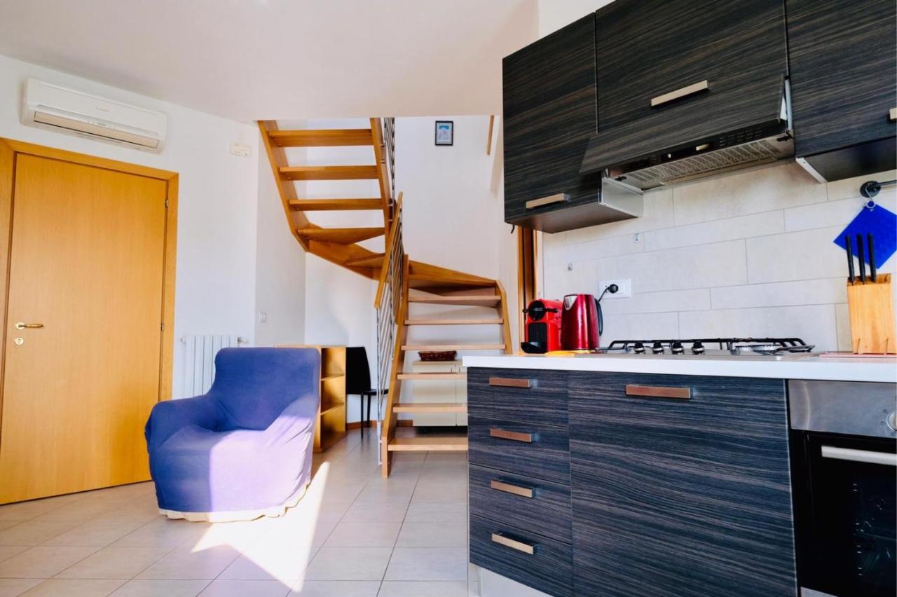 Appartamento In Villa Daniela Con Piscina Privata Carraro Immobiliare Jesolo - Family Apartments Ngoại thất bức ảnh